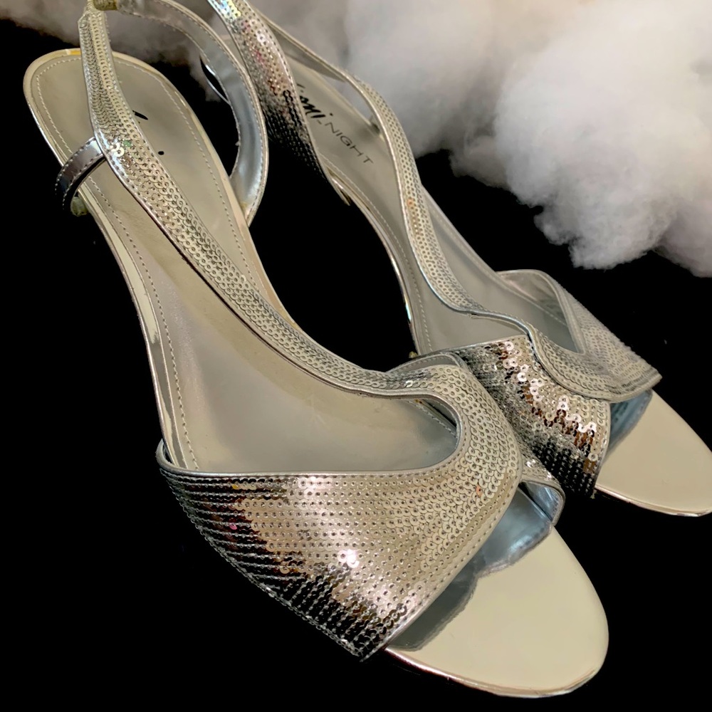 Silver with sparkly shoe perfect for wedding